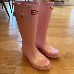 Hunter Shiny Pink Waterproof Boots